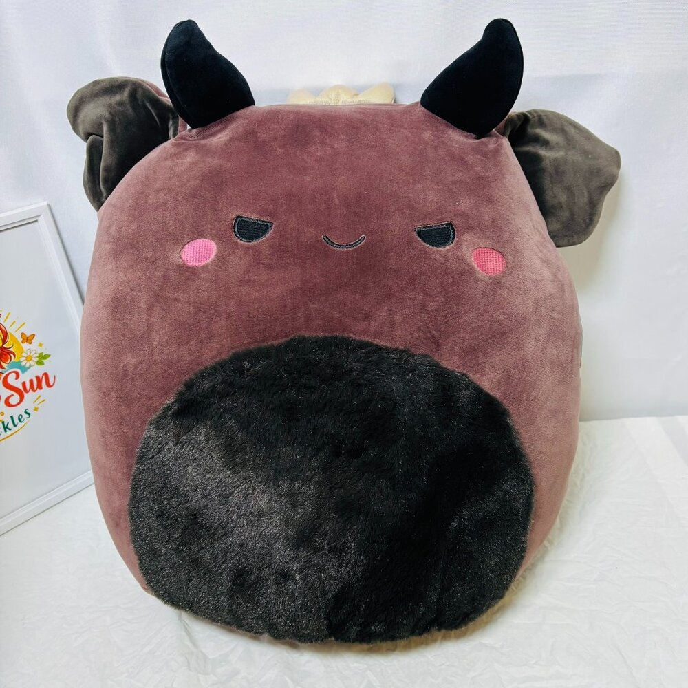 *NWT* Ultra Rare Ambergris Squishmallow Gold Crown Bull 2024 Release‎
